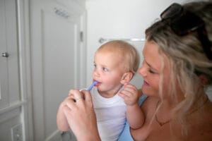 Hoe vaak moet ik de tandenborstel van mijn baby vervangen?